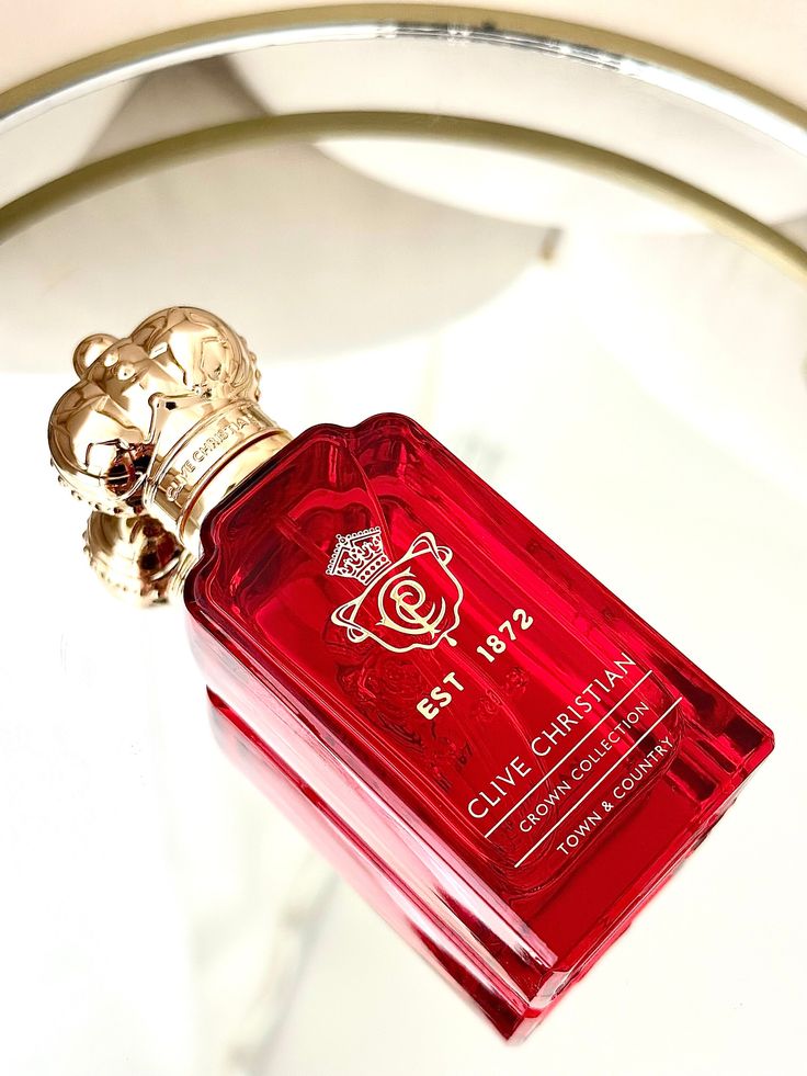 CLIVE CHRISTIAN Town & Country